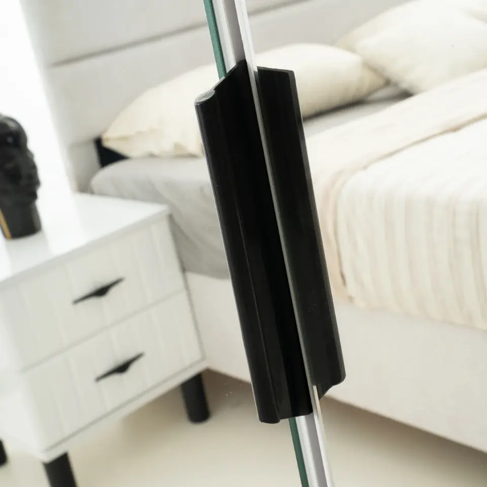 MEDUSA 6 Kapılı Gardırop